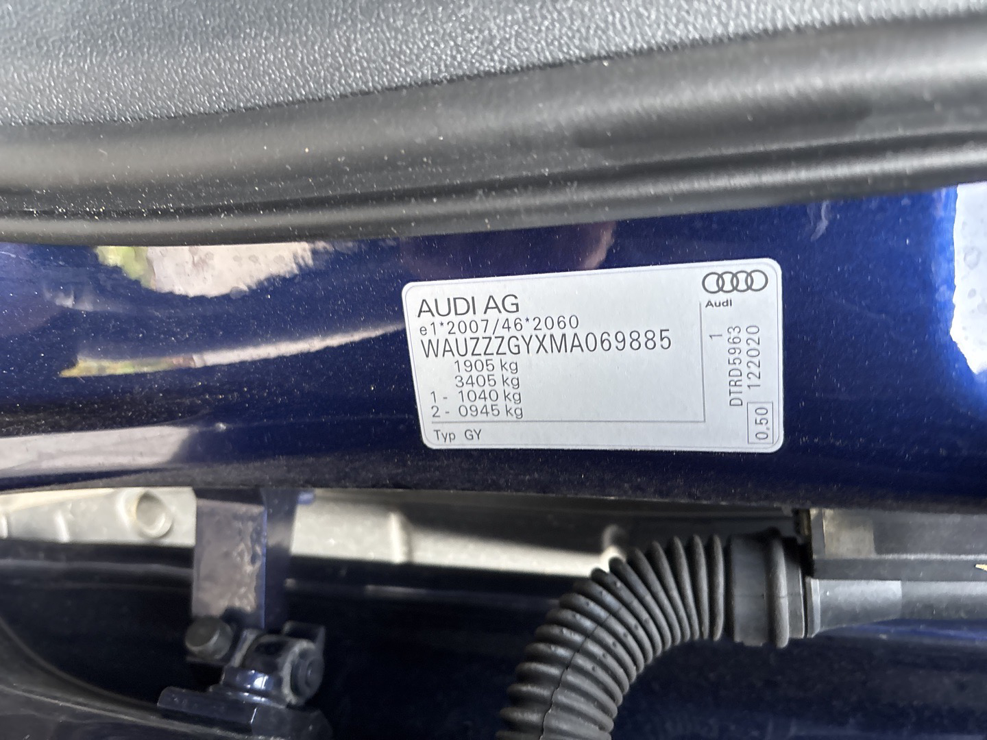 9962f33f-6142-4f18-9baa-eedc694185eb