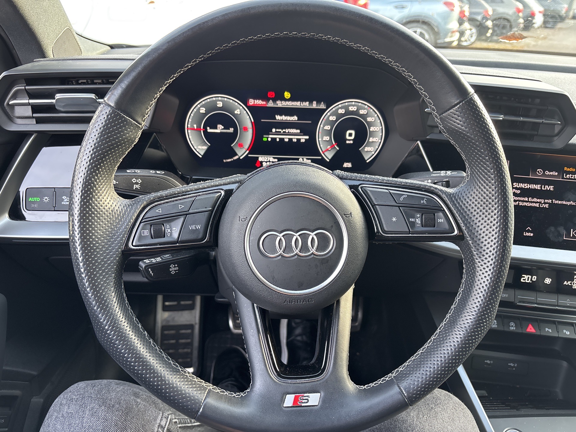 b0778b45-dffa-4ff9-8232-b7b6616cc9c1