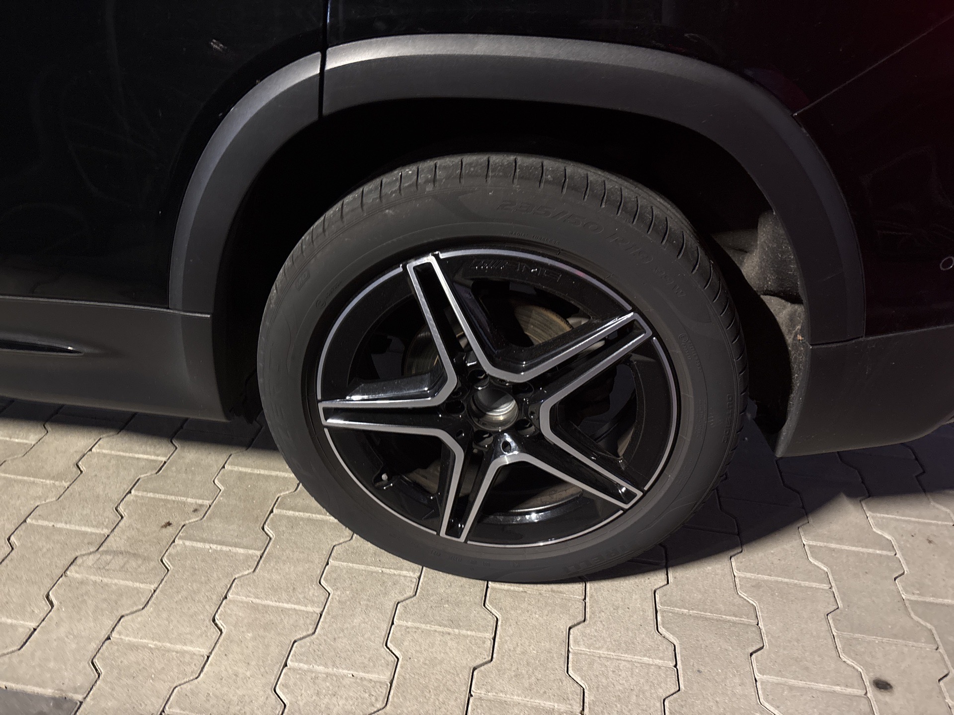 380b2a31-f60e-4cff-ac15-15d97aee450a