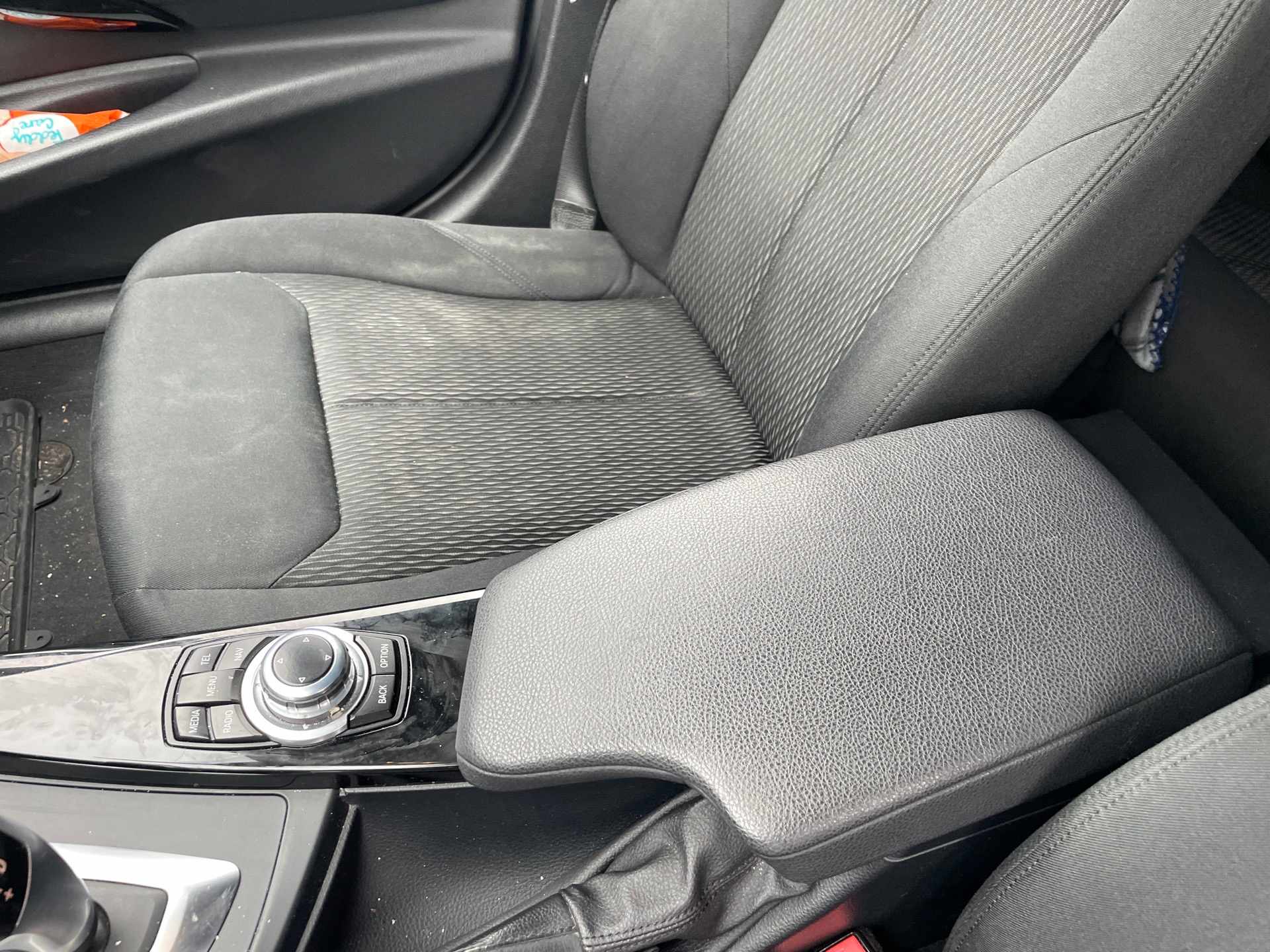 a400425f-7943-4356-b8e9-cc89bece4f21