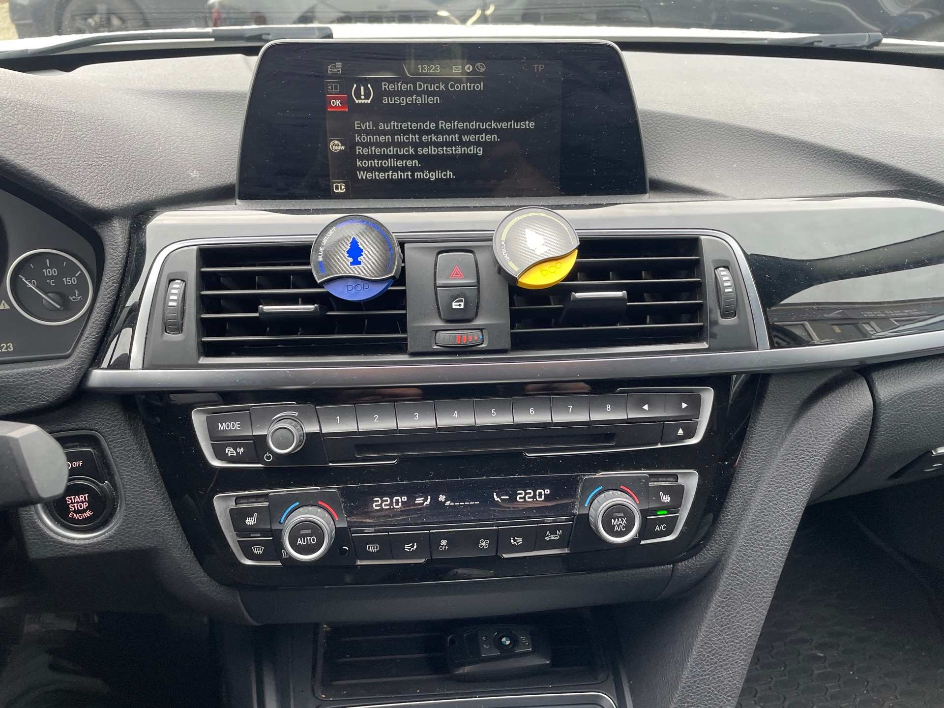 b3c7673e-2db2-47a9-bf96-f7024e4286e6