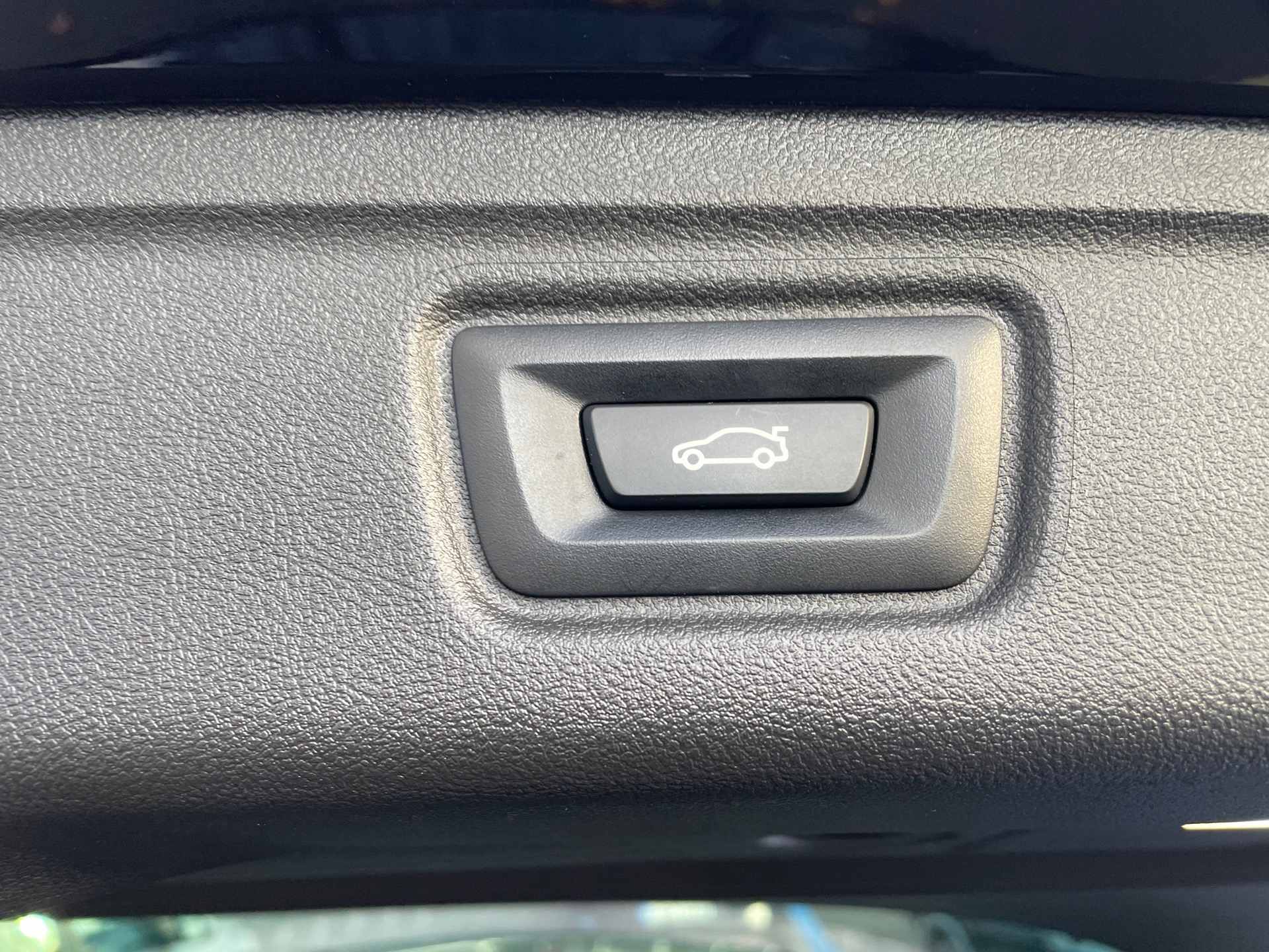 f4c9eaed-1bd6-4f03-a50c-e3cc32ff134a