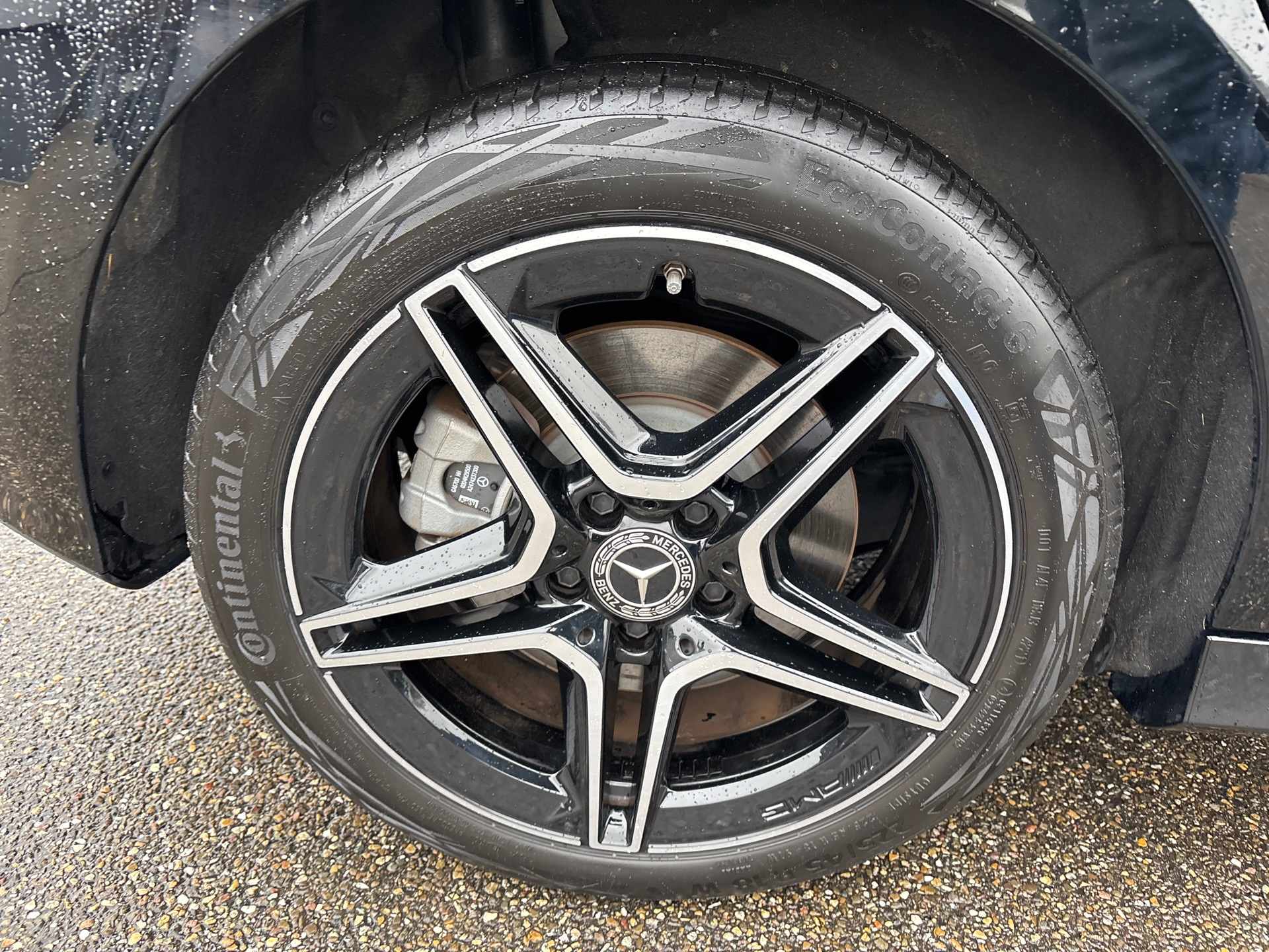 29e96a9d-7c27-4f8d-833a-aa386d02cc25