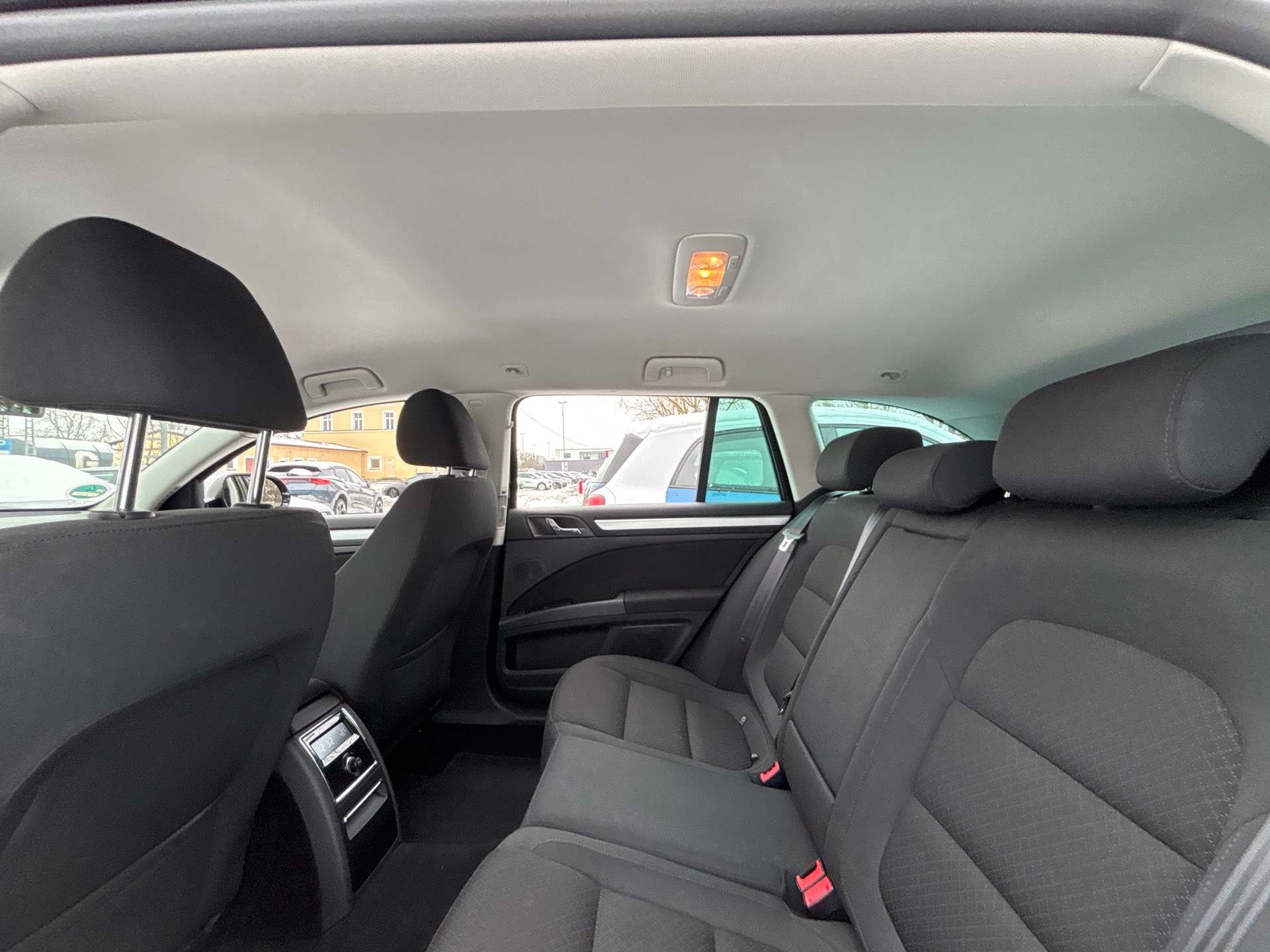 d16cd291-d5f7-4e06-a959-5cfd7b319353