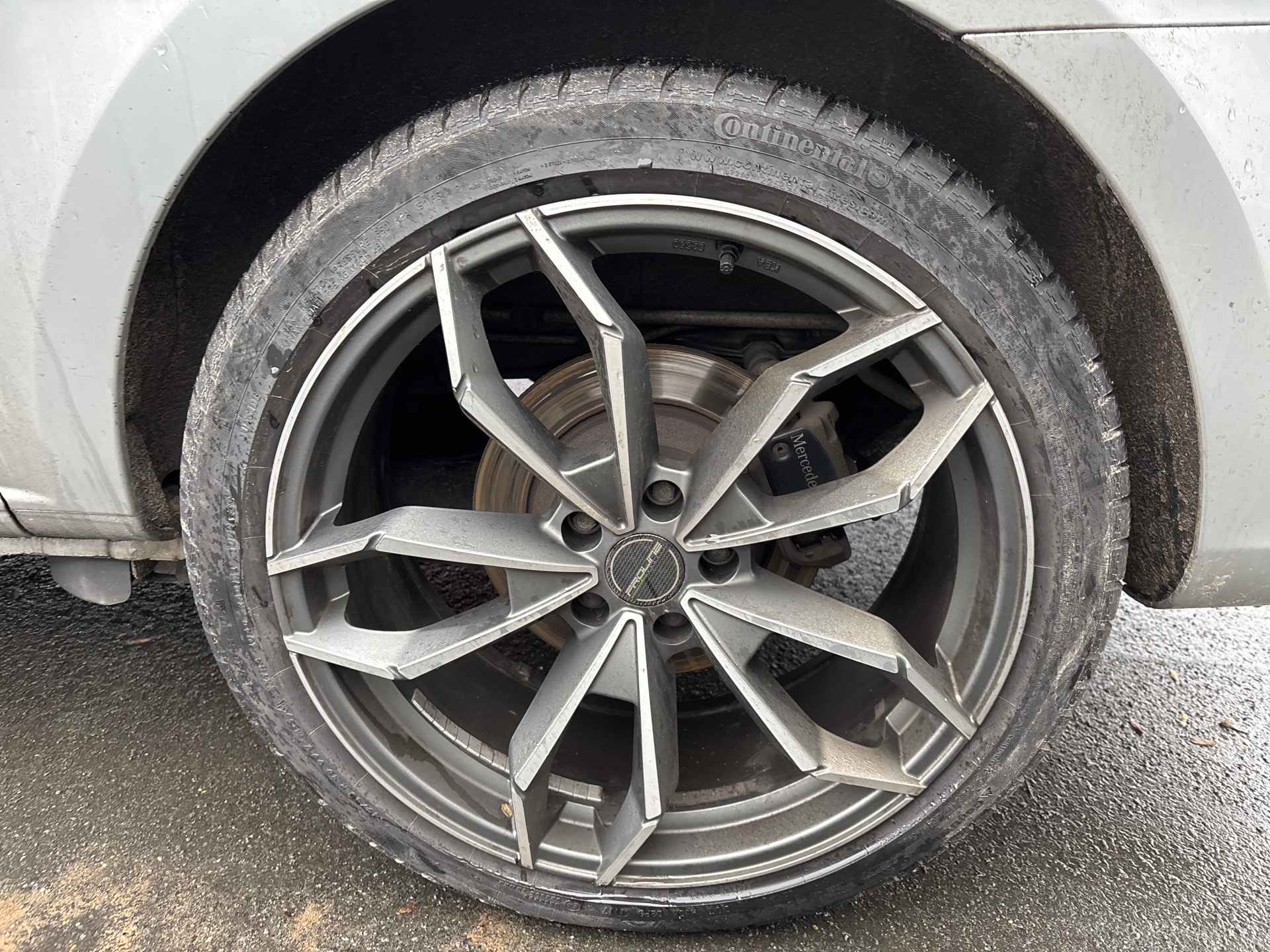 65b19520-5fbb-4d91-b3e5-d5a93bd2e49b