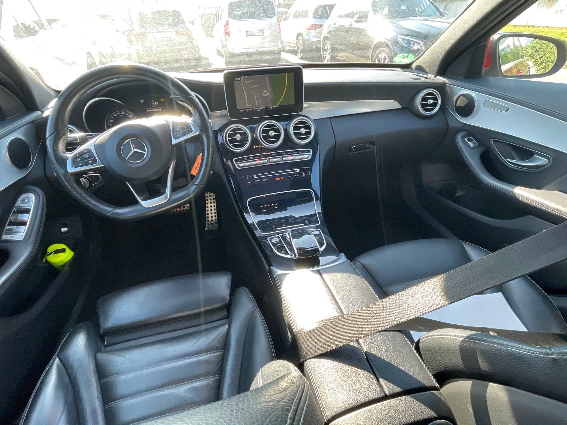 1b0eb13a-37f1-40d6-9141-06a8ecba9285