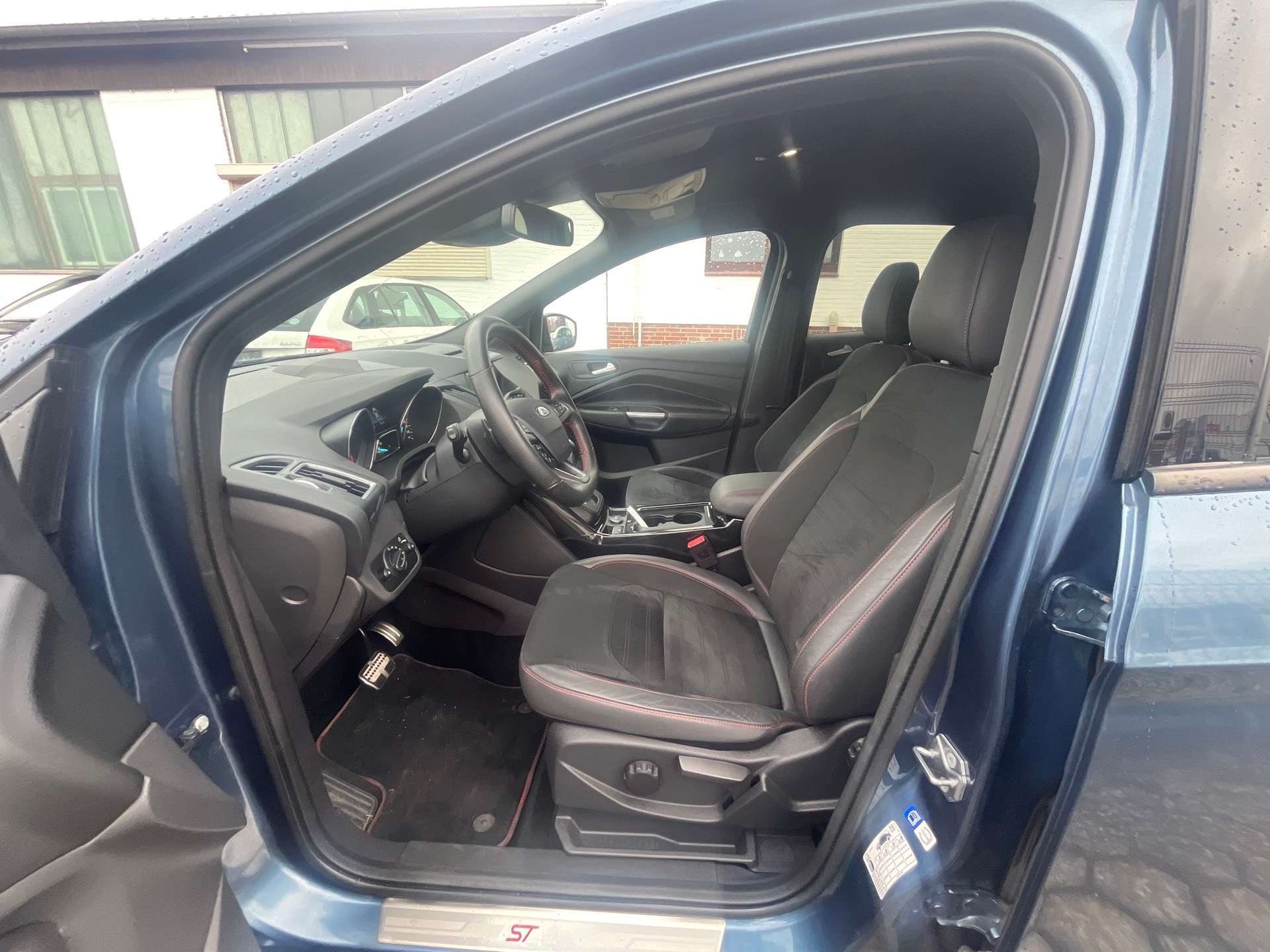 6ea8b4e8-654e-4d53-ac9c-7e6f95d2352b